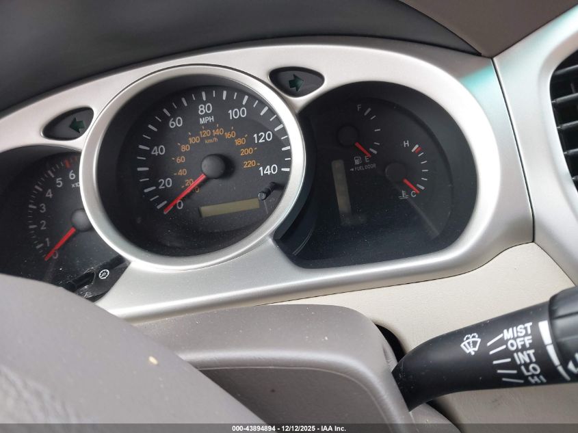 2004 Toyota Highlander Limited V6 VIN: JTEEP21A640063755 Lot: 43894894