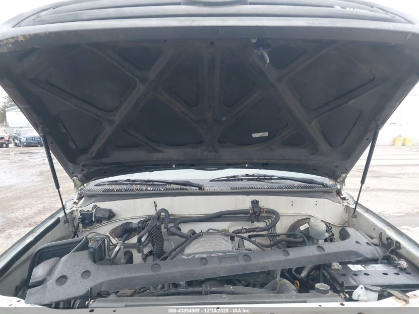 2004 Toyota Sequoia Limited V8 VIN: 5TDBT48A34S211281 Lot: 43894909