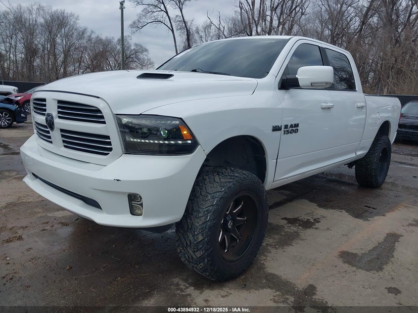 Vin: 1c6rr7ut6gs102130, lot: 44390490, ram 1500 sport 20162
