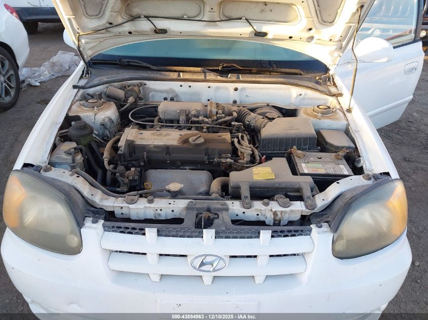 2005 Hyundai Accent Gls VIN: KMHCG45C25U652794 Lot: 43894963