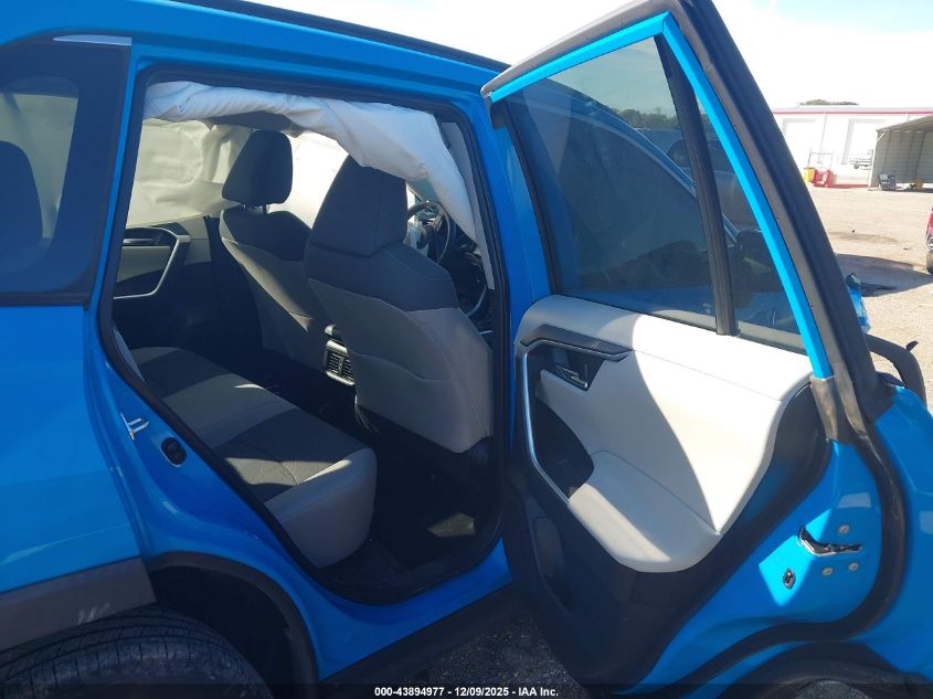 2020 Toyota Rav4 Xle VIN: 2T3W1RFVXLC078785 Lot: 43894977