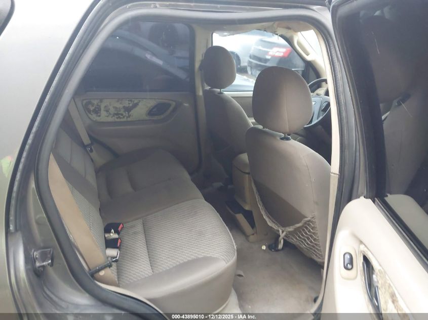 2004 Ford Escape Xlt VIN: 1FMYU03194DA10709 Lot: 43895010