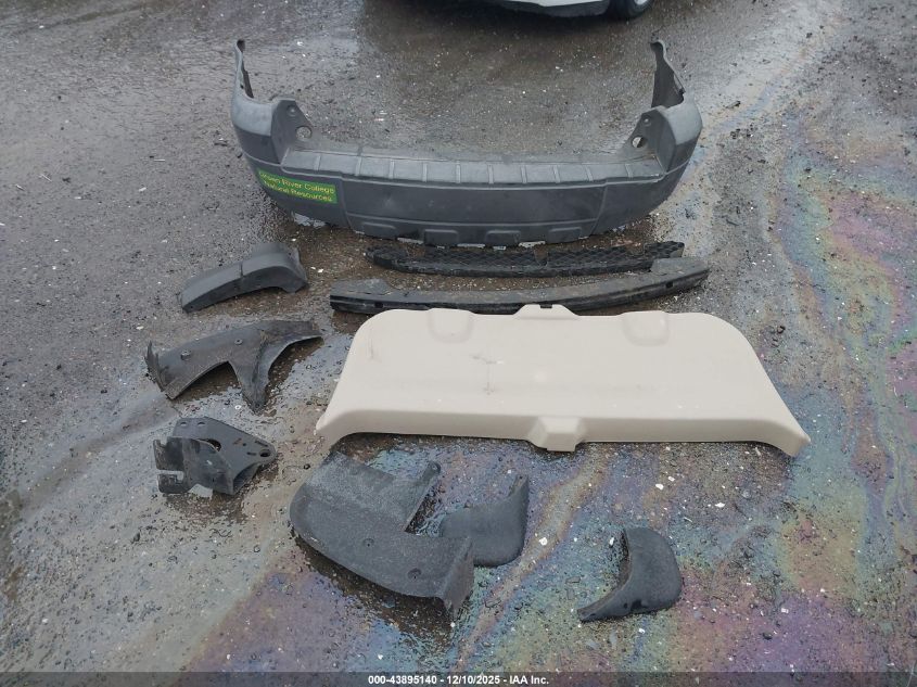 2006 Ford Escape Xlt/Xlt Sport VIN: 1FMYU93196KA40473 Lot: 43895140