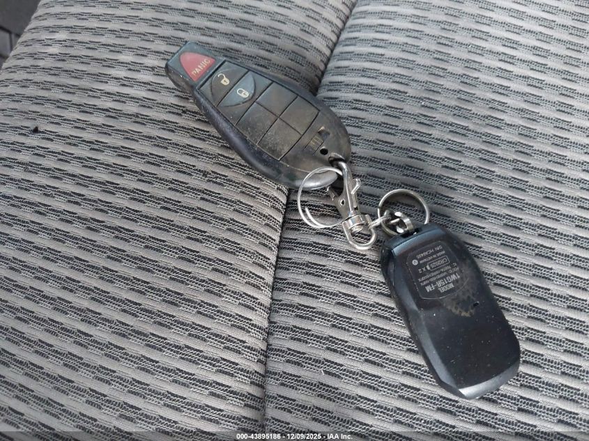 2009 Dodge Ram 1500 Slt/Sport/Trx VIN: 1D3HV18T39S725917 Lot: 43895186