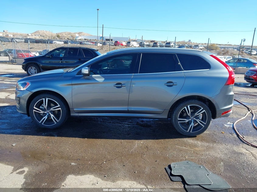 VIN YV449MRS0H2001259 2017 VOLVO XC60 T6 R-DESIGN