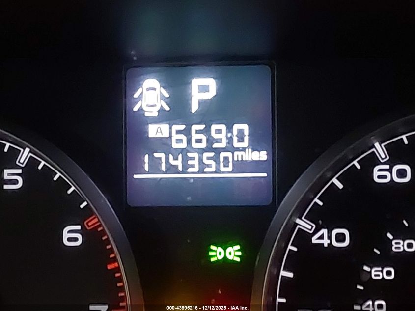 2014 Subaru Legacy 2.5I Premium VIN: 4S3BMBC61E3030655 Lot: 43895216