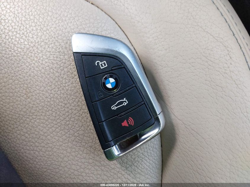 2016 BMW X1 xDrive28I VIN: WBXHT3Z3XG4A51104 Lot: 43895220