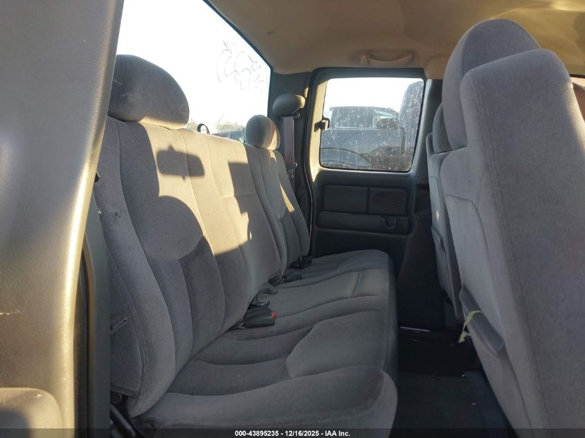 2004 GMC Sierra 2500Hd VIN: 1GTHK29G54E227900 Lot: 43895235