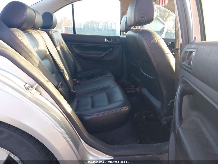 2000 Volkswagen Jetta Gls VIN: 3VWSC29M0YM122784 Lot: 43895234