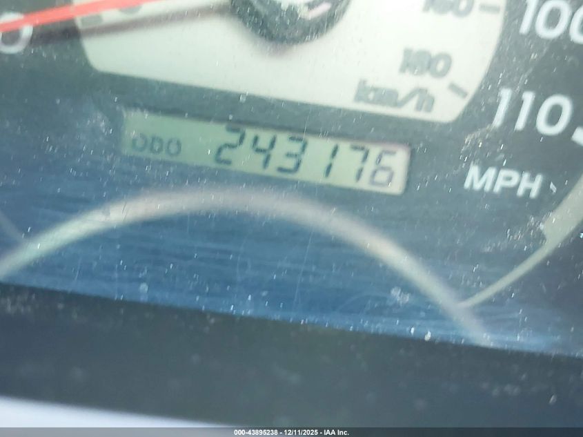 2003 Toyota 4Runner Sr5 V6 VIN: JTEBU14R638007919 Lot: 43895238