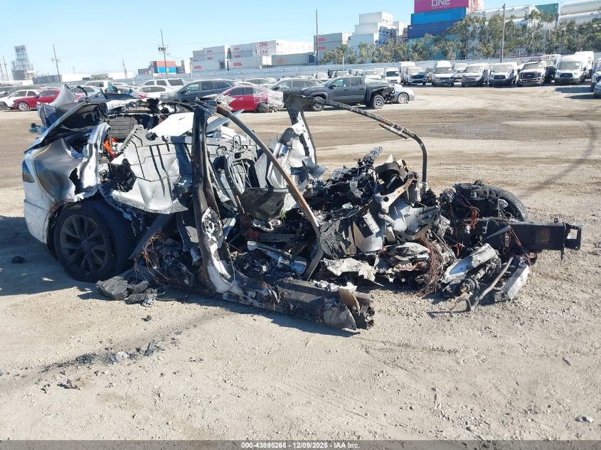 TESLA MODEL X DUAL MOTOR ALL-WHEEL DRIVE/STANDARD RANGE