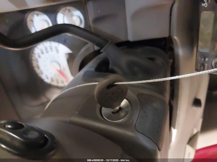 2003 Dodge Ram 1500 Slt/Laramie/St VIN: 1D7HU18D33J639630 Lot: 43895339