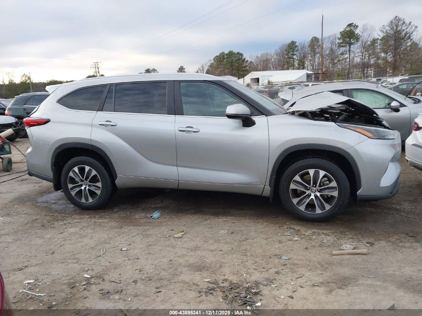 2023 Toyota Highlander Hybrid Xle VIN: 5TDKBRCH7PS119373 Lot: 43895341