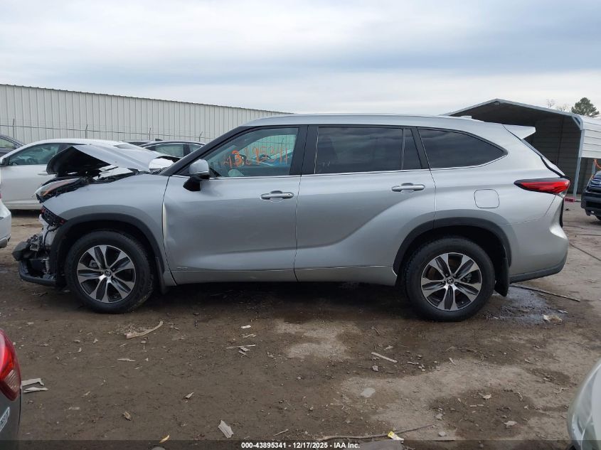 2023 Toyota Highlander Hybrid Xle VIN: 5TDKBRCH7PS119373 Lot: 43895341