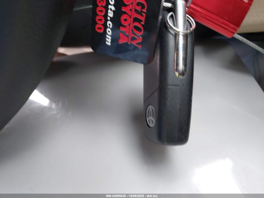 2024 Toyota Camry Le VIN: 4T1C11AK3RU215163 Lot: 43895439