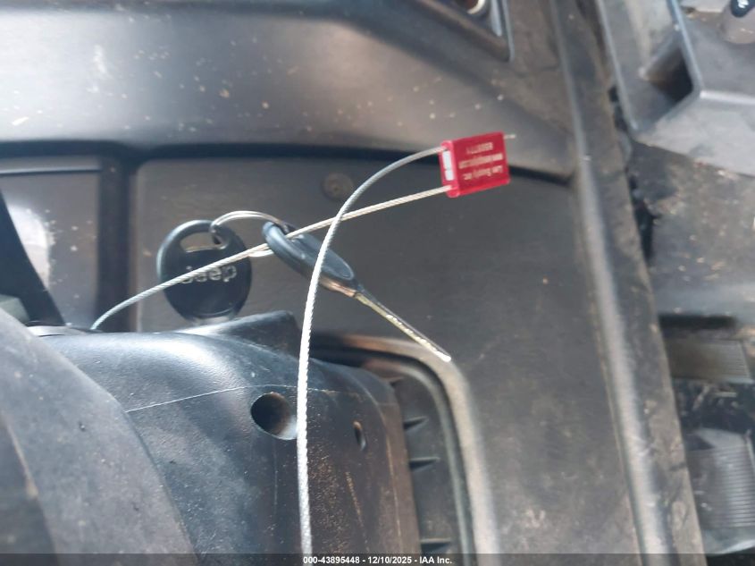 2005 Jeep Wrangler X VIN: 1J4FA39S05P365896 Lot: 43895448