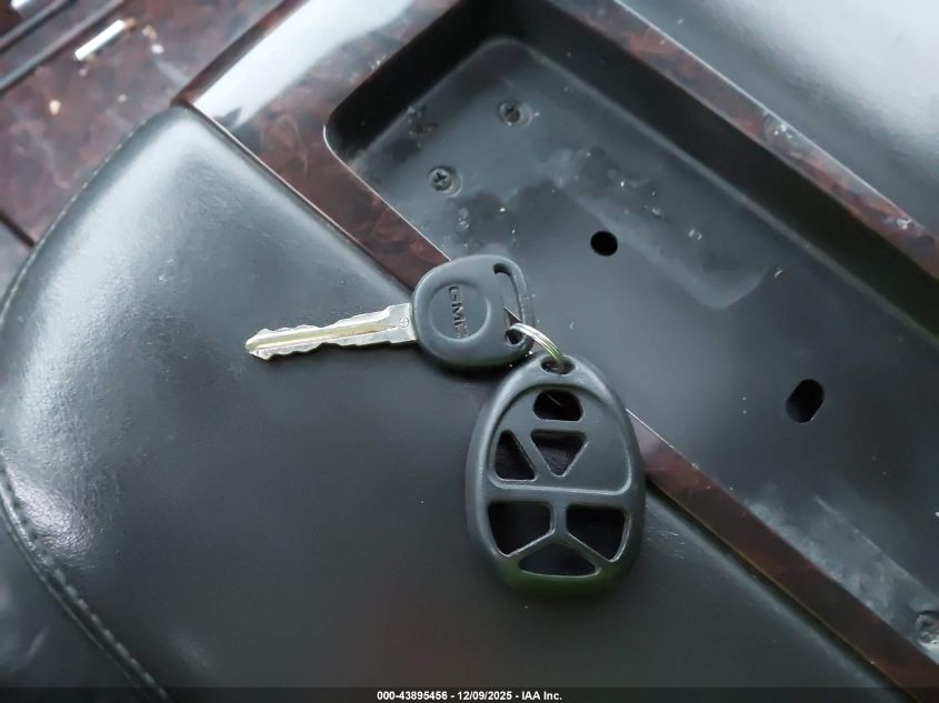 2007 GMC Yukon Xl 1500 Denali VIN: 1GKFK66877J264331 Lot: 43895456