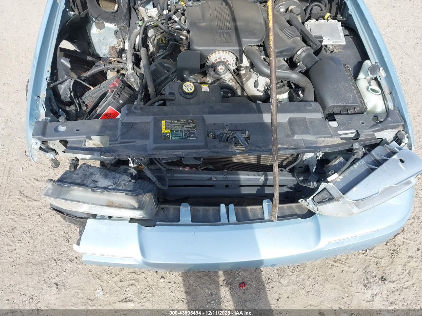 2005 Mercury Grand Marquis Gs VIN: 2MEFM74W55X673721 Lot: 43895494