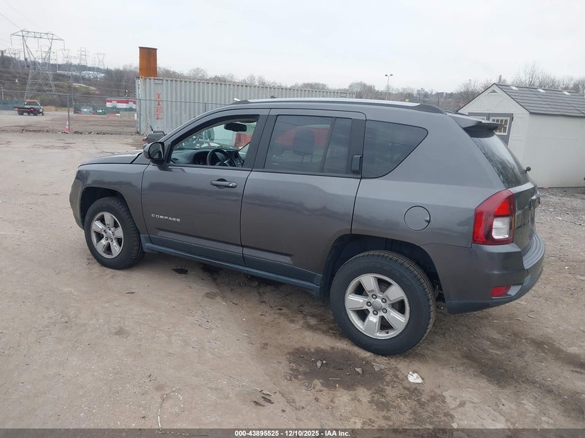 1C4NJCEA9GD744768 2016 JEEP COMPASS photo no. 3