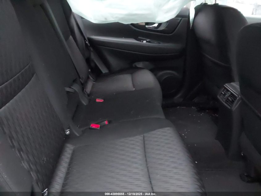 2017 Nissan Rogue Sv VIN: KNMAT2MV8HP592974 Lot: 43895555