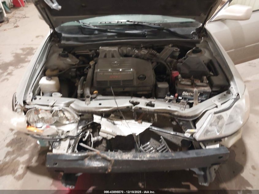 2002 Toyota Avalon Xls VIN: 4T1BF28B72U243823 Lot: 43895570