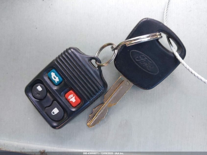 2004 Ford Focus Se VIN: 1FAFP34Z84W139429 Lot: 43895571