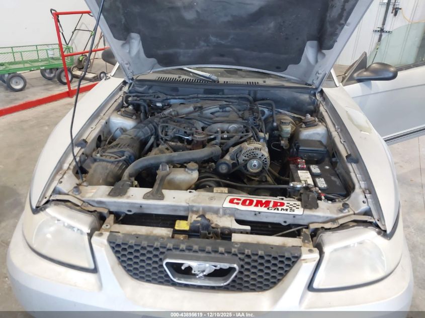 2000 Ford Mustang VIN: 1FAFP4443YF201822 Lot: 43895619