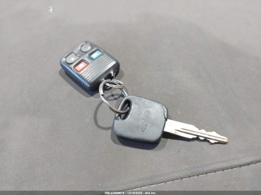 2000 Ford Mustang VIN: 1FAFP4443YF201822 Lot: 43895619