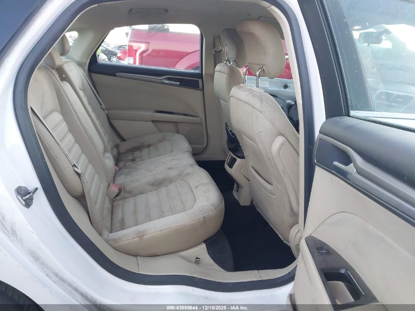 2013 Ford Fusion Hybrid Se VIN: 3FA6P0LU1DR271116 Lot: 43895644