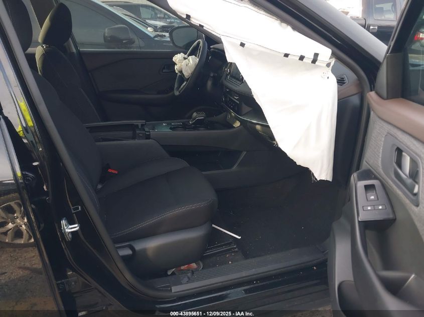 2023 Nissan Rogue S Fwd