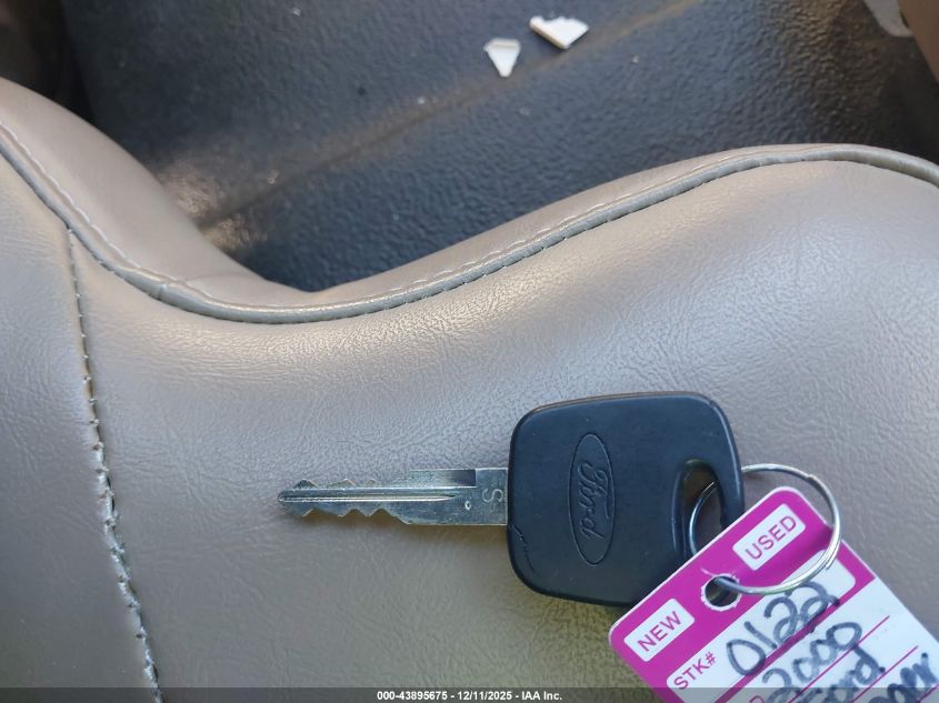 2000 Ford Ranger Xl/Xlt VIN: 1FTYR10V6YTA83759 Lot: 43895675