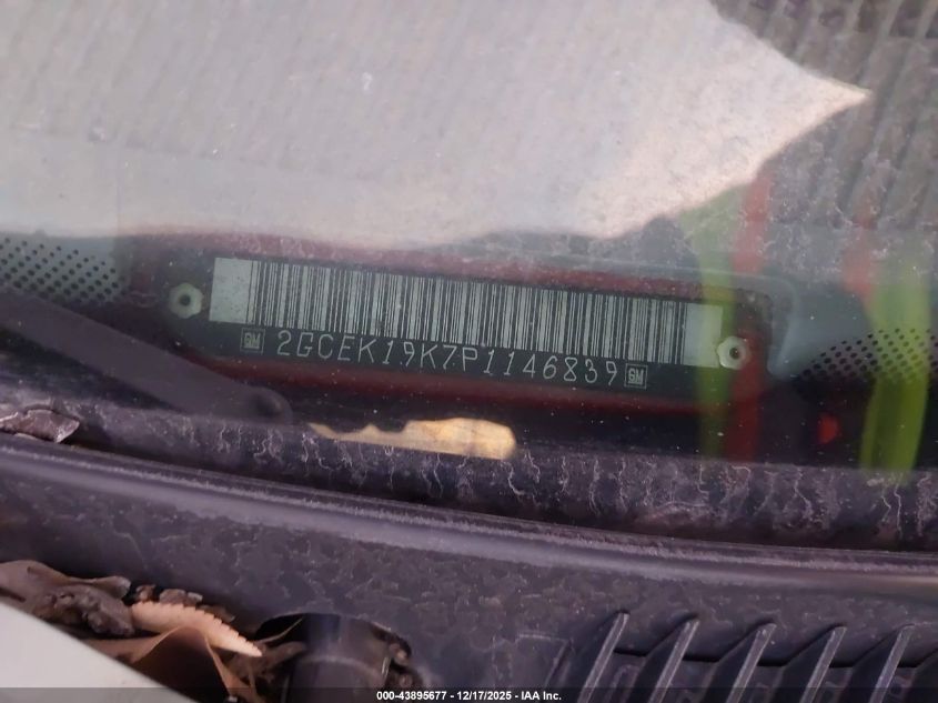 1993 Chevrolet Gmt-400 K1500 VIN: 2GCEK19K7P1146839 Lot: 43895677