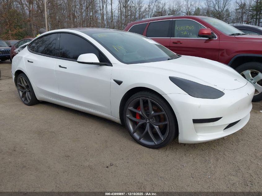 TESLA MODEL 3 LONG RANGE/PERFORMANCE