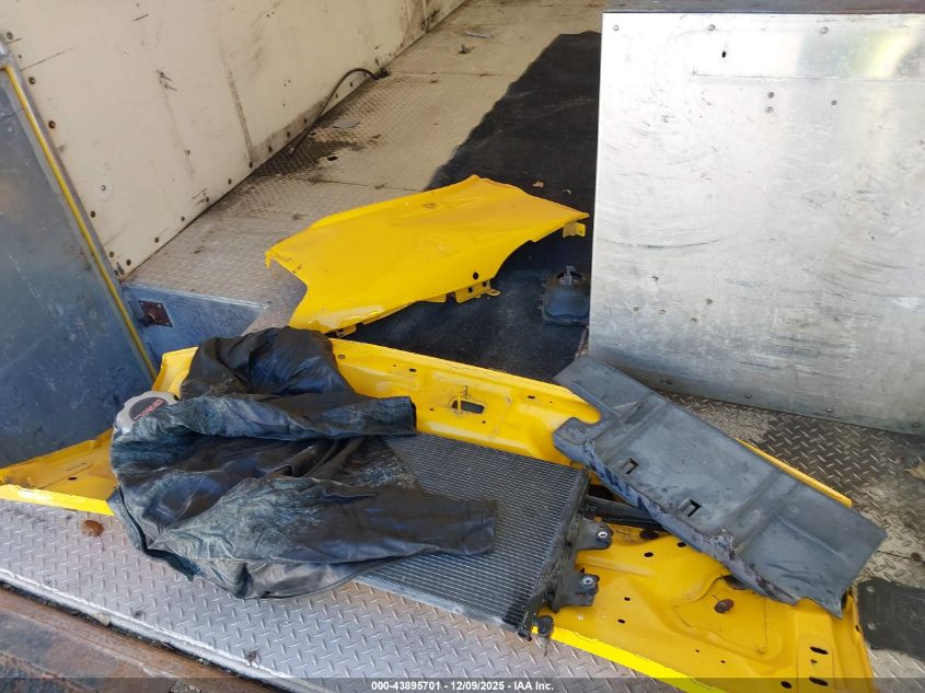 2011 GMC Savana Cutaway Work Van VIN: 1GD374CG5B1152020 Lot: 43895701