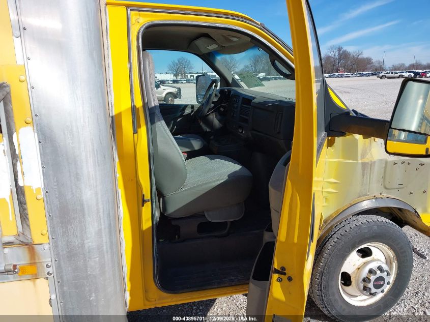 2011 GMC Savana Cutaway Work Van VIN: 1GD374CG5B1152020 Lot: 43895701