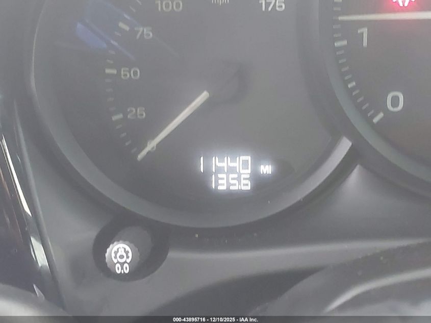 2024 Porsche Macan T VIN: WP1AA2A58RLB15978 Lot: 43895716