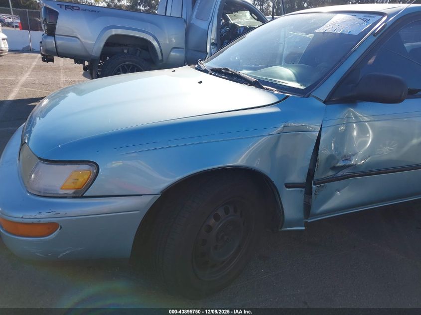 1995 Toyota Corolla Le/Dx VIN: 1NXAE09B1SZ231443 Lot: 43895750