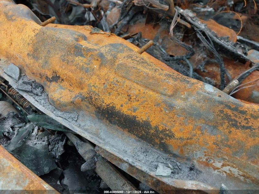 2011 Hyundai Santa Fe Gls VIN: 5XYZGDABXBG081502 Lot: 43895860