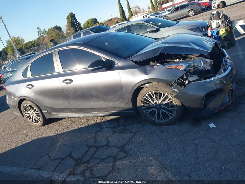 2024 Kia Forte Gt-Line VIN: 3KPF54AD9RE737982 Lot: 43895864