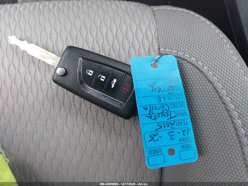 2015 Toyota Corolla Le VIN: 5YFBURHE6FP270964 Lot: 43895866