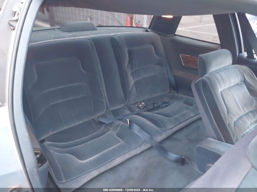 1989 Buick Regal Limited VIN: 2G4WD14W5K1420178 Lot: 43895869