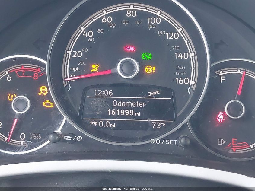 2019 Volkswagen Beetle 2.0T Final Edition Se/2.0T Final Edition Sel/2.0T S/2.0T Se VIN: 3VW5DAAT8KM500106 Lot: 43895887