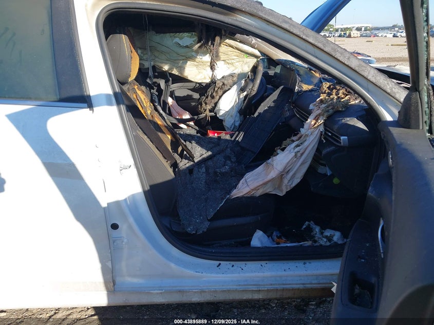 VIN KMHLS4DG0SU019418 2025 HYUNDAI ELANTRA SEL CONVENIENCE