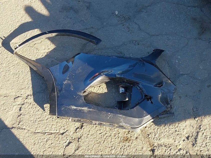 2018 Ford Escape Se VIN: 1FMCU9GD3JUD08557 Lot: 43896005