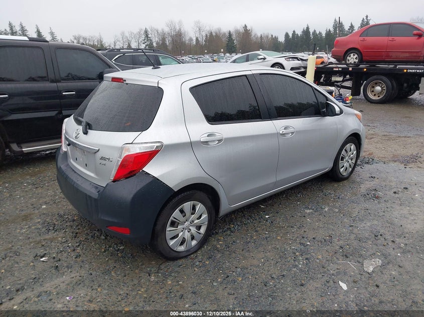 JTDKTUD36CD527792 2012 TOYOTA YARIS photo no. 4