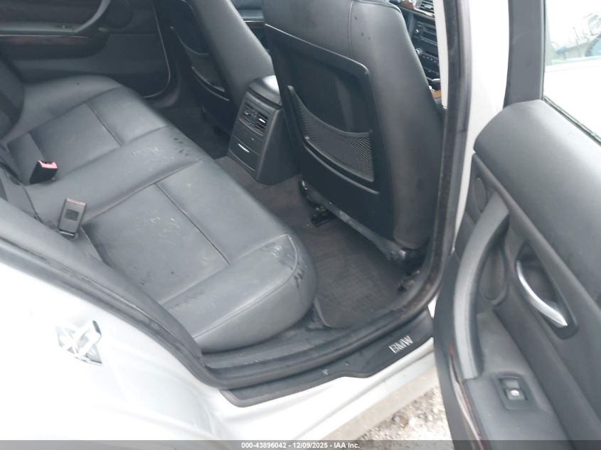 2007 BMW 328Xi VIN: WBAVT73557FV29154 Lot: 43896042