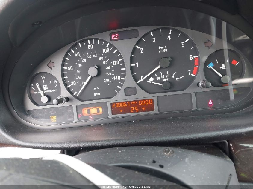 2001 BMW 325I VIN: WBAAV33461FV00116 Lot: 43896139