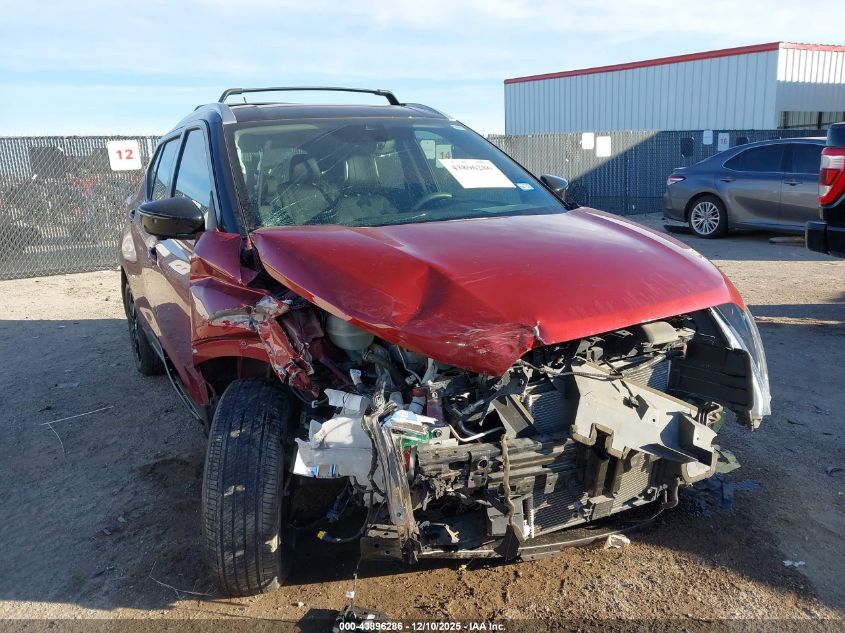 NISSAN KICKS SR XTRONIC CVT