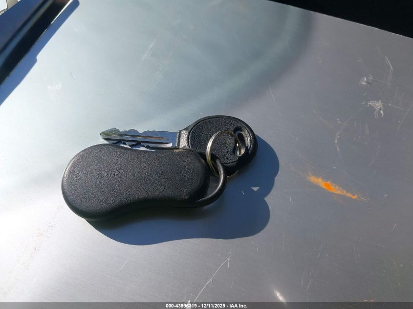 2000 Jeep Grand Cherokee Limited VIN: 1J4GW58N4YC205061 Lot: 43896319