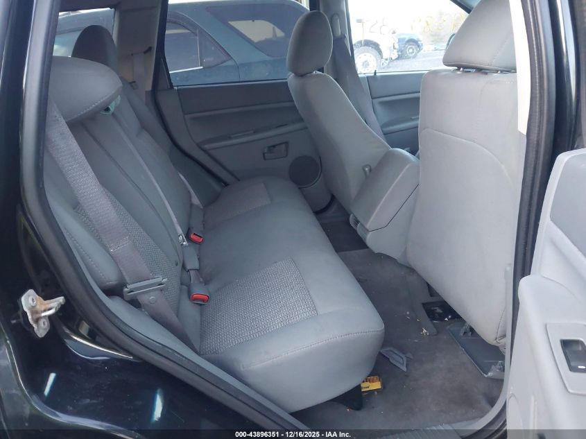 2007 Jeep Grand Cherokee Laredo VIN: 1J8GR48K17C638941 Lot: 43896351